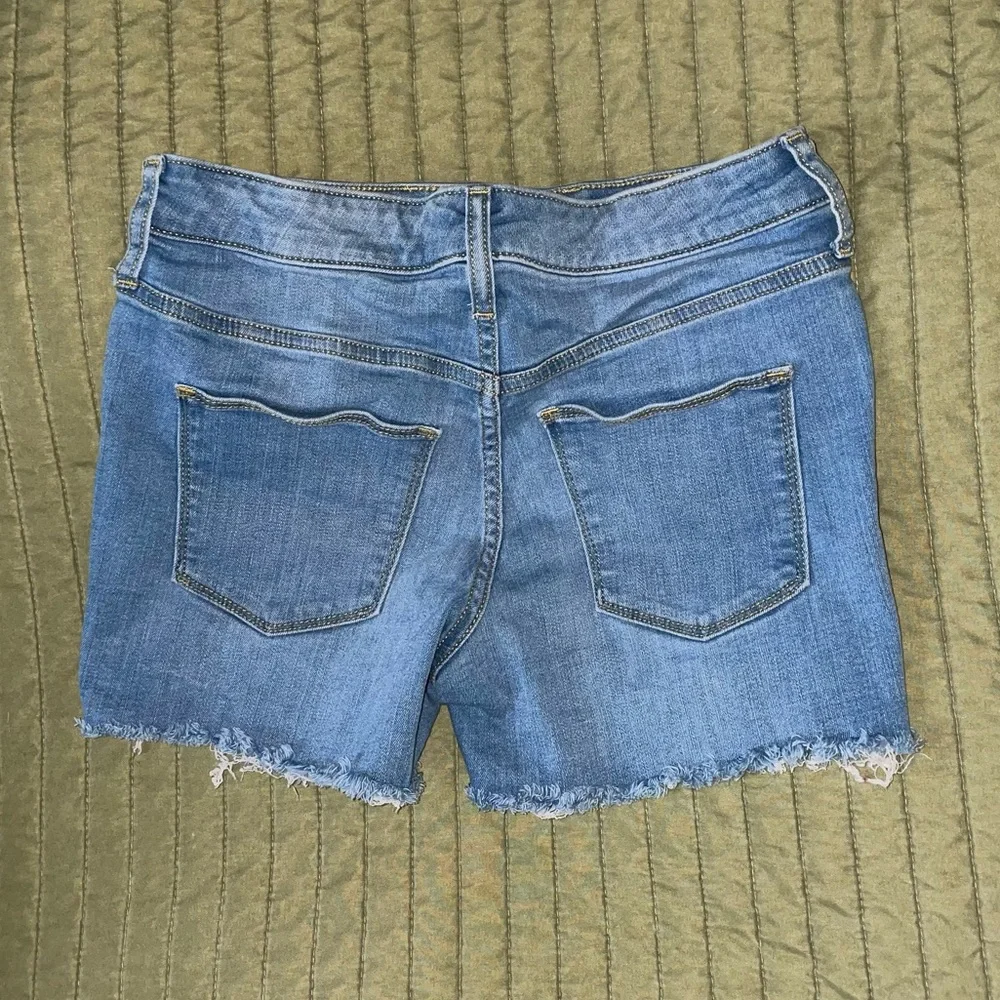 Universal Thread (𝕊𝔸𝕃𝔼) - Picture 3 of 7